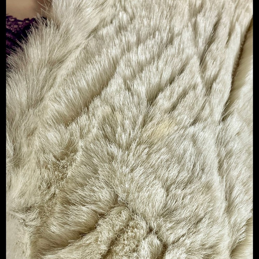 ◾️VTG◾️JACQUES ST LAURENT◾️Chevron Faux Fur Coat - Picture 6 of 9